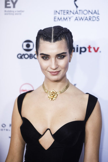 TUBA BÜYÜKÜSTÜN