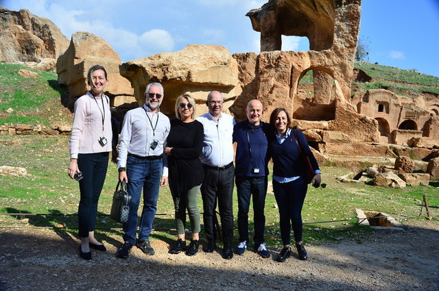 DEMET ÇETİN, FATİH ŞİRİN, MENSURE ÖZBEK, ÇAĞLA ÇUHADAROĞLU, CENGİZ BAVBEK, ÖZNUR YEĞEN