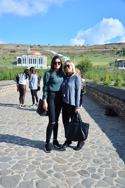 HİRA, MESURE ÖZBEK