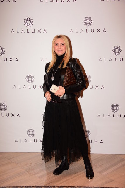 ARZU ÖZAL