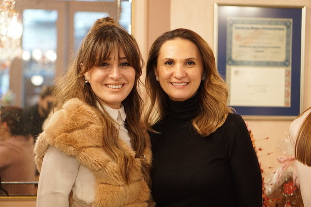 İPEK DEVELİ, PINAR TOPÇUOĞLU