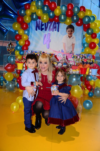 NEVZAT, NERGİS, MELİSA PEKUYSAL