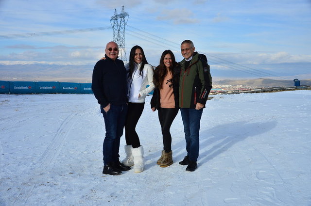 MURAT - ZAYNEP DAYIOĞLU, AYLİN- SİNAN SONGUÇ