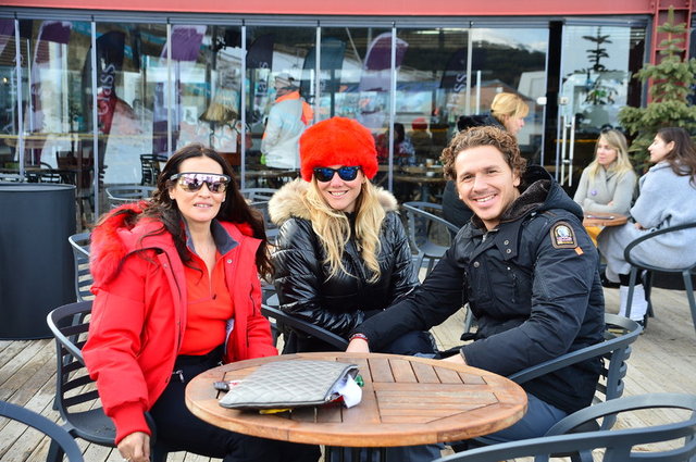 MELTEM GÖKHAN, ELVAN TIĞLIOĞLU, HAKAN AKAR