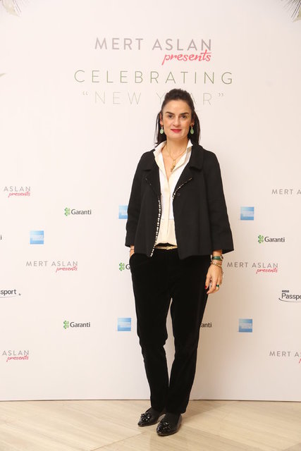 ASLI BAYRAKTAROĞLU