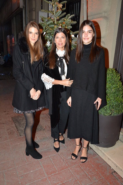 MİNA, ZEYNEP, MERVE ÜSTÜNEL