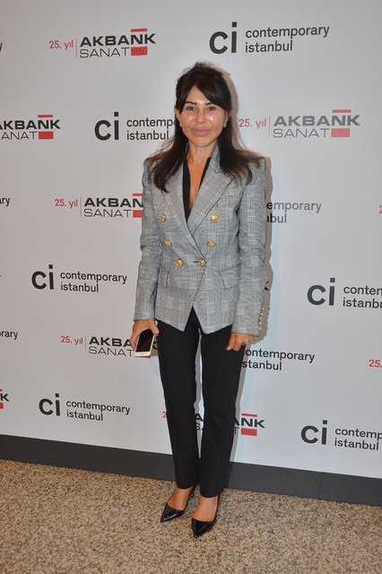 SUZAN SABANCI DİNÇER