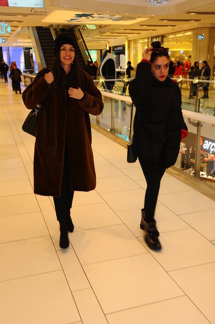 YASEMİN ÖZİLHAN