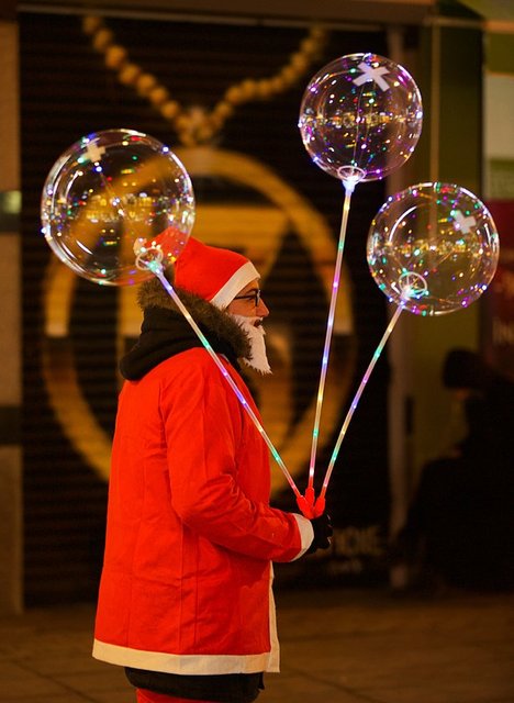   - Başkentin eğlence mekanlarında da yeni yıl coşkuyla karşılandı.