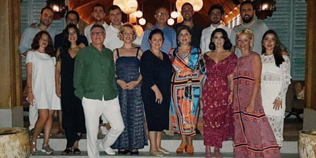 NEŞE KAVAK, NİLÜFER BULUT, NİDA BULUT BOZKURT, ARDA BOZKURT, ESİN GÜRAL, DİLA BULUT