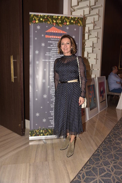 REVNA DEMİRÖREN