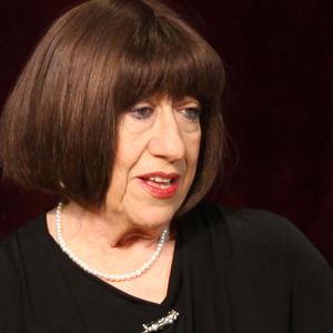 Fotoğraflarla Ayşen Gruda...