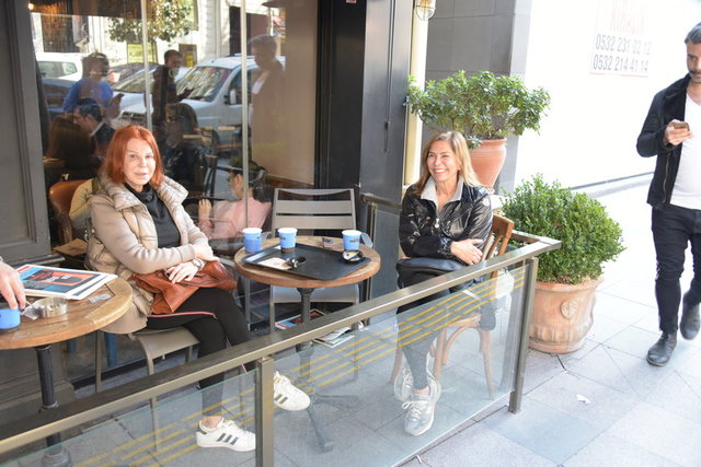 GÜL DÜRÜST