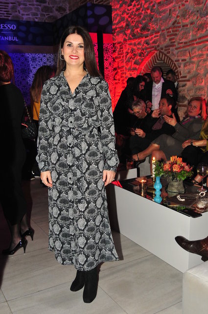 HÜLYA ELTEMUR