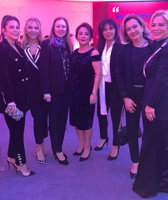 IRMAK KÖSEOĞLU, ARZU SABANCI, SİBEL KERİMOĞLU, EMİNE SABANCI KAMIŞLI, REVNA DEMİRÖREN