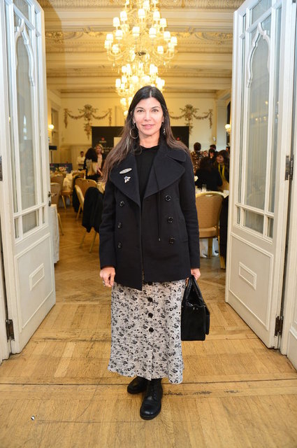 ZEYNEP ÜSTÜNEL