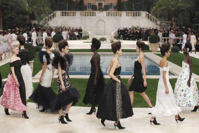 CHANEL 2019 İLKBAHAR/YAZ HAUTE COUTURE DEFİLESİ