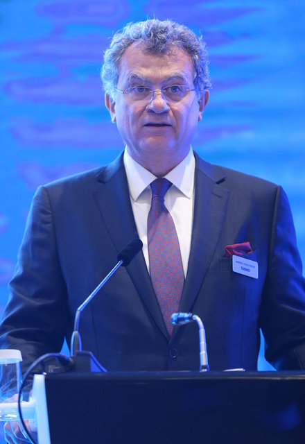 SİMONE KASLOWSKİ