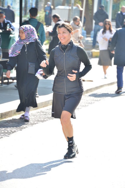 ZEYNEP ÜSTÜNEL