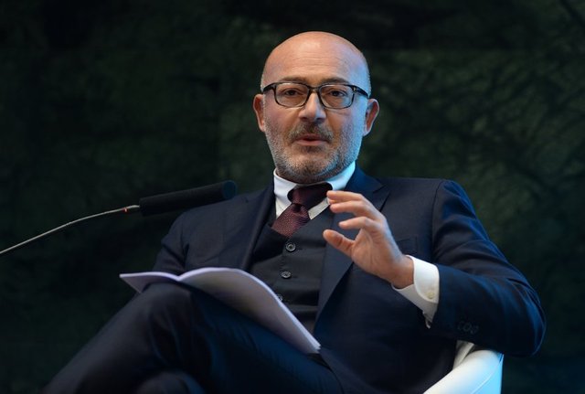 FERİT ŞAHENK