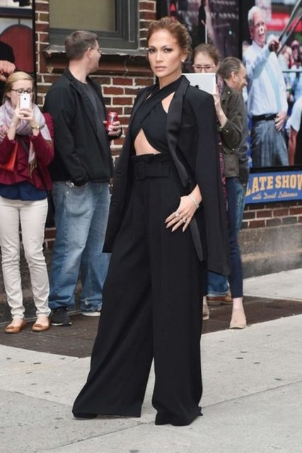JENNIFER LOPEZ
