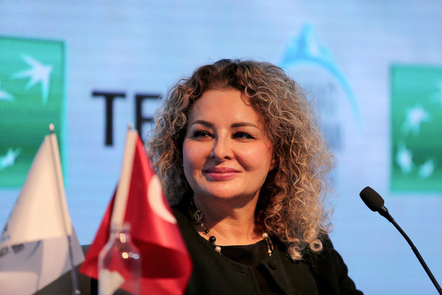 SERRA AKÇAOĞLU