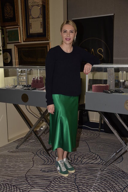 ASLI ÖZTÜRK