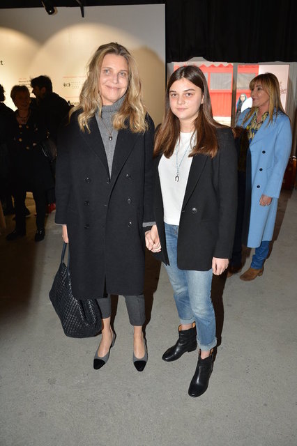 BARBARA PENSOY, ALİNA DİNÇKÖK