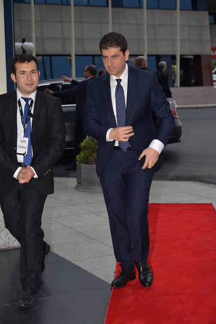 FERHAT FERHANGİL