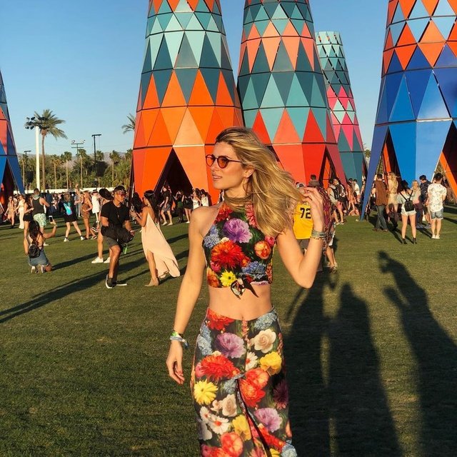 NAZLI KAYI