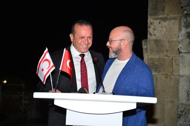 FİKRİ ATOĞLU, METE VARDAR