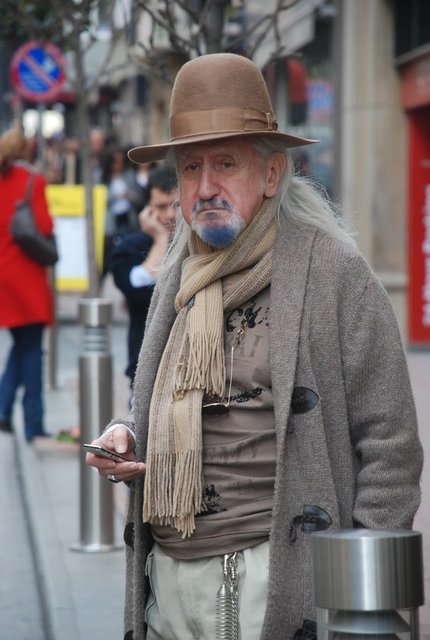 ERTEKİN DİNÇAY
