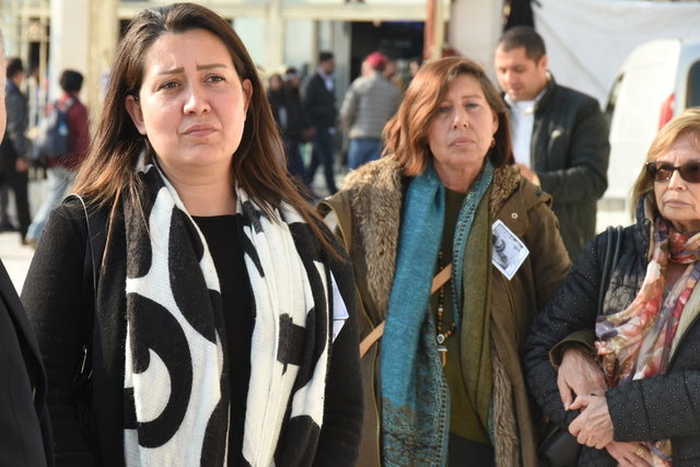 YASEMİN,NİLÜFER KUNT