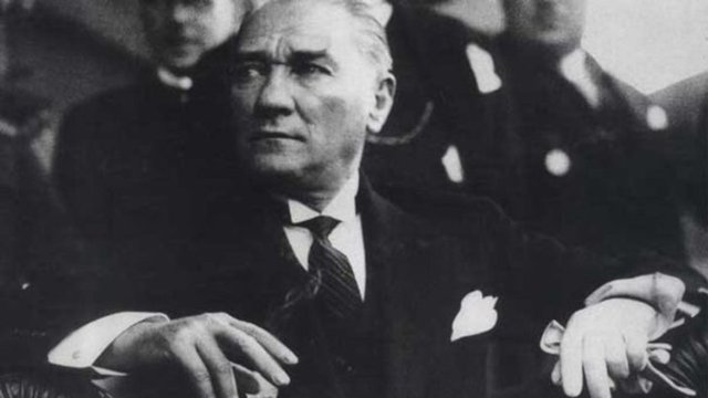 MUSTAFA KEMAL ATATÜRK