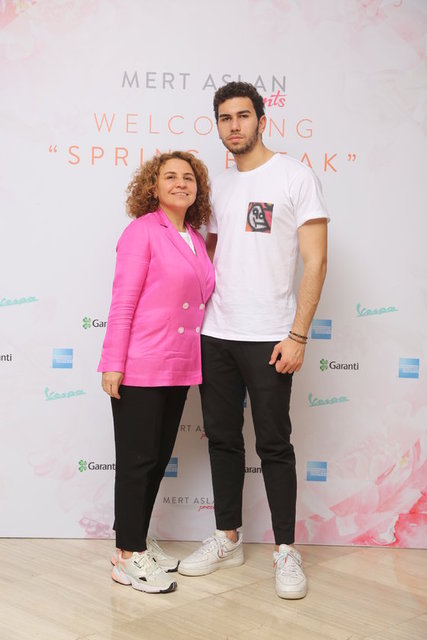ZEHRA, EMRE IŞIK
