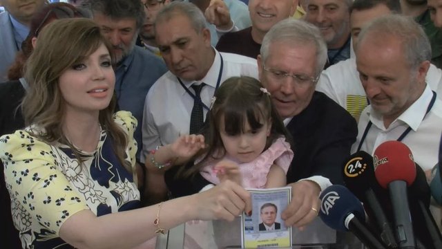AZİZ- GONCA YILDIRIM