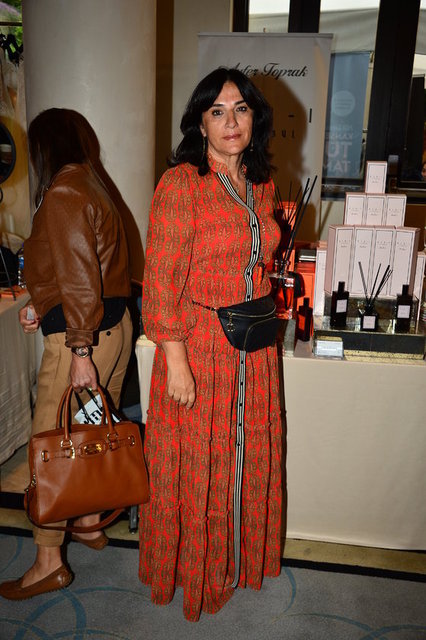 AYFER TOPRAK