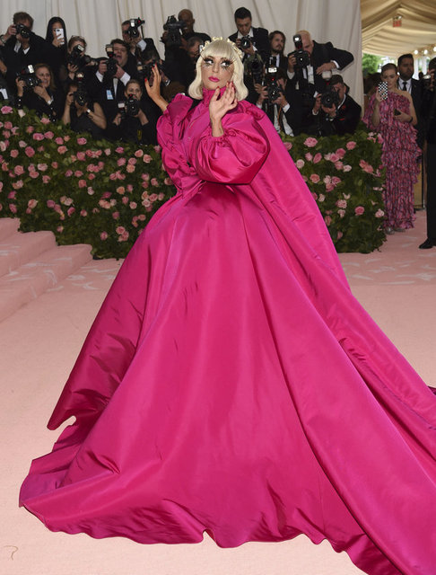 LAYD GAGA