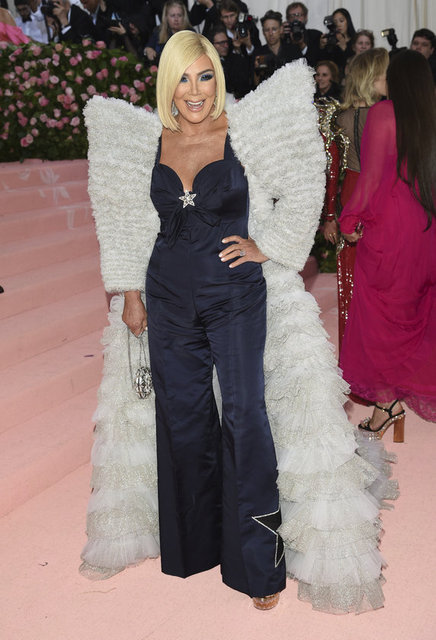 KRIS JENNER
