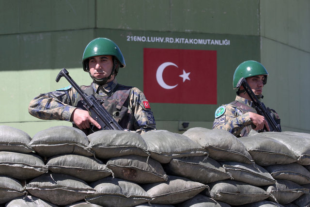 Yüzbaşı Özkan Özcan: "Görevimiz barışta ve savaşta tanımlanmış hava resmini hızlı ve emniyetli şekilde stratejik seviyede karar verme yetkisine sahip komutanlığa iletmek. Sorumluluk sahamızdaki uçan tüm araçları görmek, tanımlamak ve gerekli makamlara iletmekle görevliyiz"