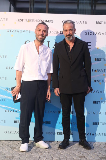 ÖZGÜR MASUR, FERHAT KAZANÇ