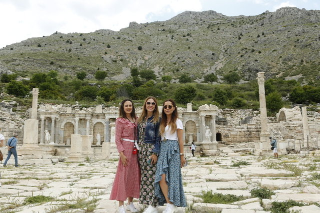 EMEL OYSAL, PERVİN ERSOY, BİLGE KURU