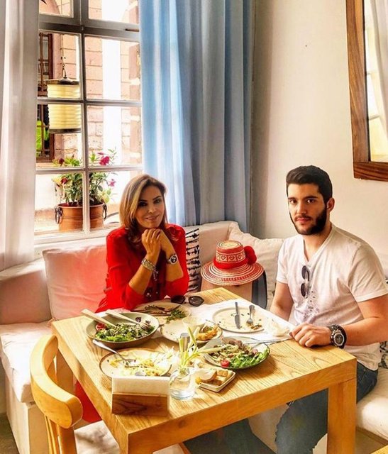 FERYAL GÜLMAN, ASLAN KEMAL