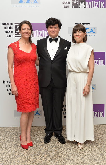 DORİ KİSS KALAFAT, AZİZ SHOKHAKİMOV, EFRUZ ÇAKIRKAYA