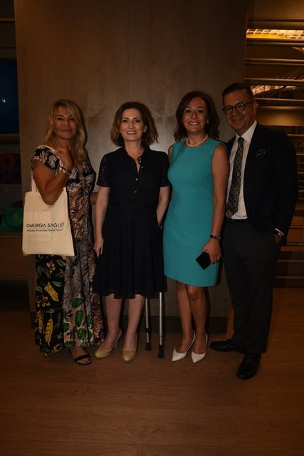 AYŞEGÜL DİNÇKÖK, ÖZLEM CANKURTARAN, ÖZNUR YEĞEN, PROF DR. AHMET ALANAY