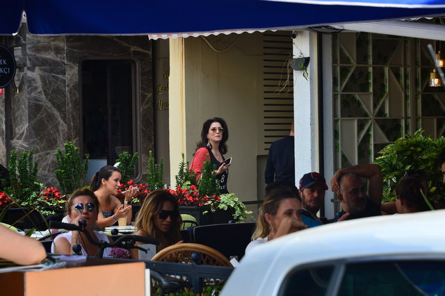 NAZLI KEÇELİ