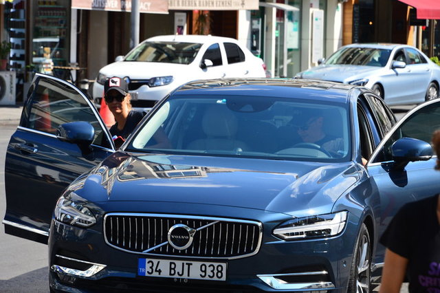 FİKRET ORMAN, TUBA COŞKUN