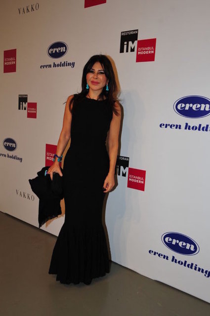 SUZAN SABANCI DİNÇER