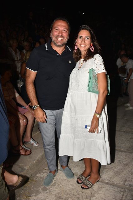 ALİ - NAZLI SUNAL