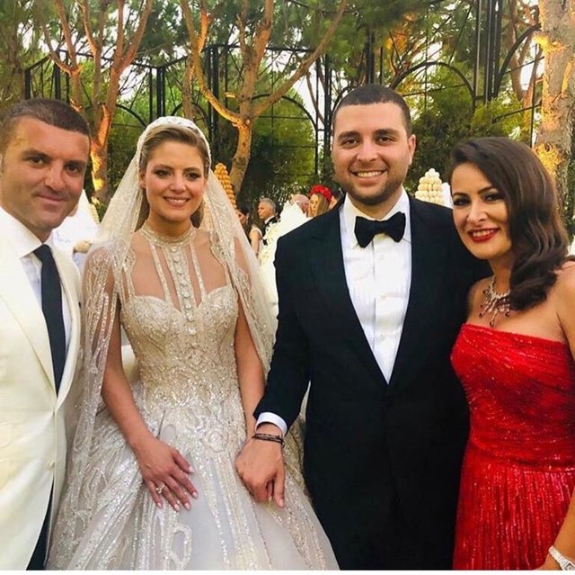  EMİR-FATOŞ SARIGÜL,  ELİE SAAB-CHRİSTİNA MOURAD
